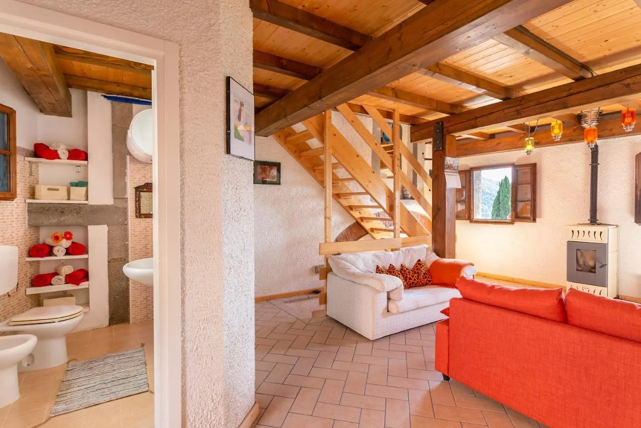 Casa Kiwi Apartment Monti di Villa 0*,  Italy